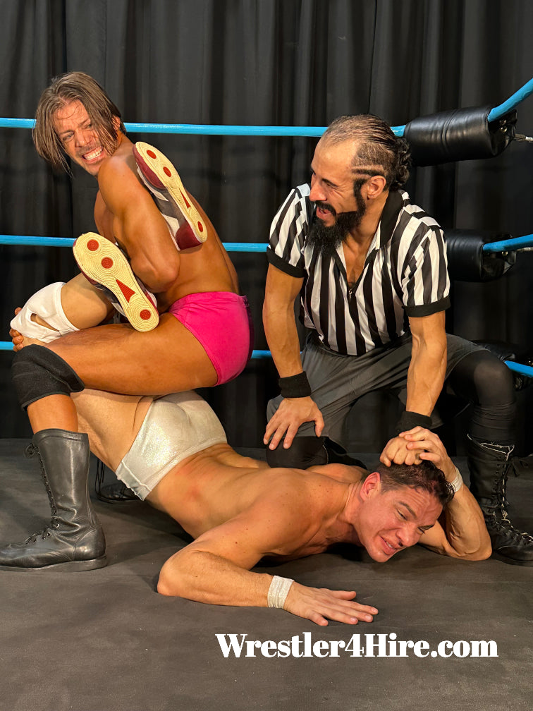 Dirty Ref: Z-Man vs. Santiago Sandoval