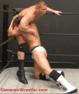 Nick Justice vs. Bucky Lawless (Pros Up-Close)