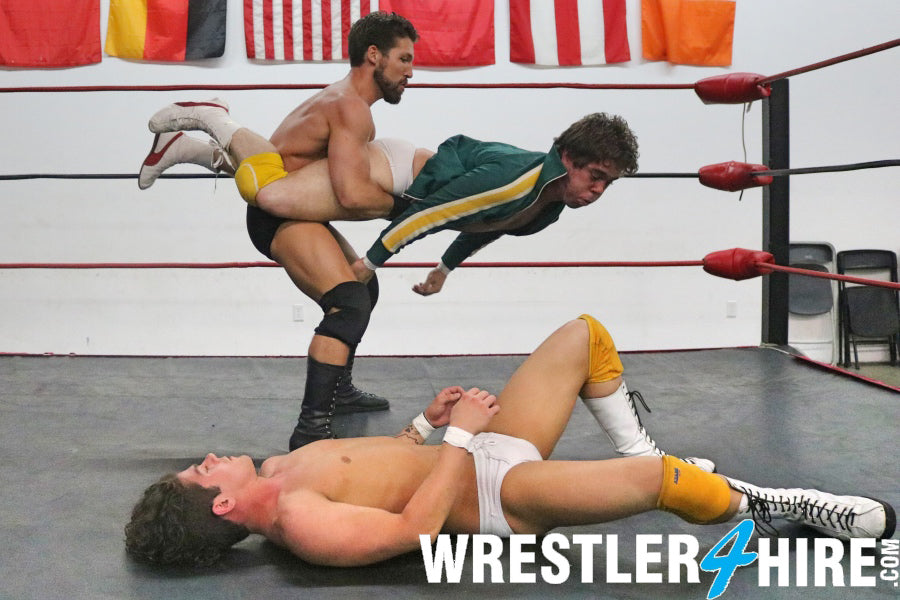 Ace Owens & Johnny Jobber vs. Ronnie Pearl