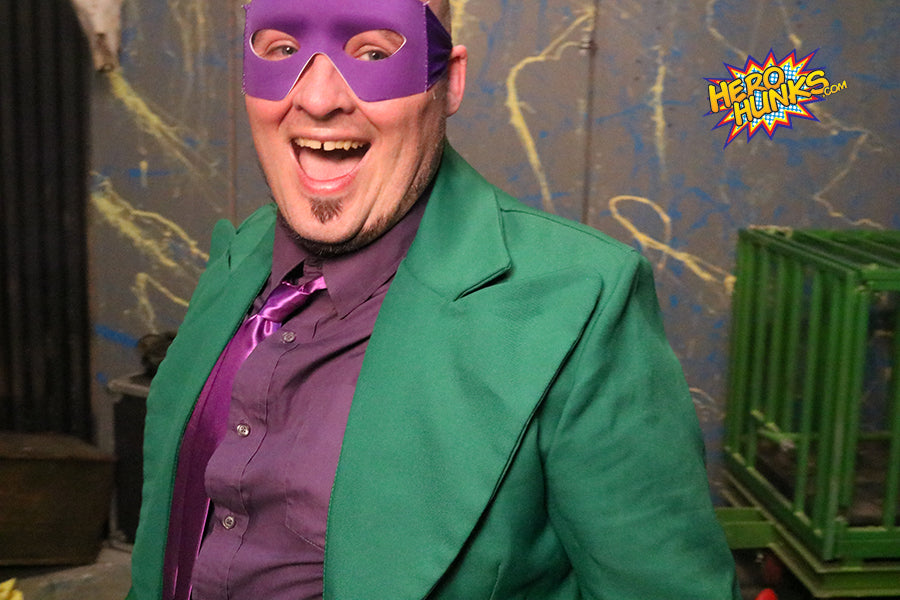 Dark Detective & Detective Lad vs. Riddlez